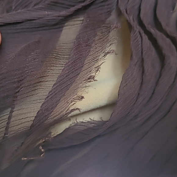 Formal dress - Picture 6 of 8